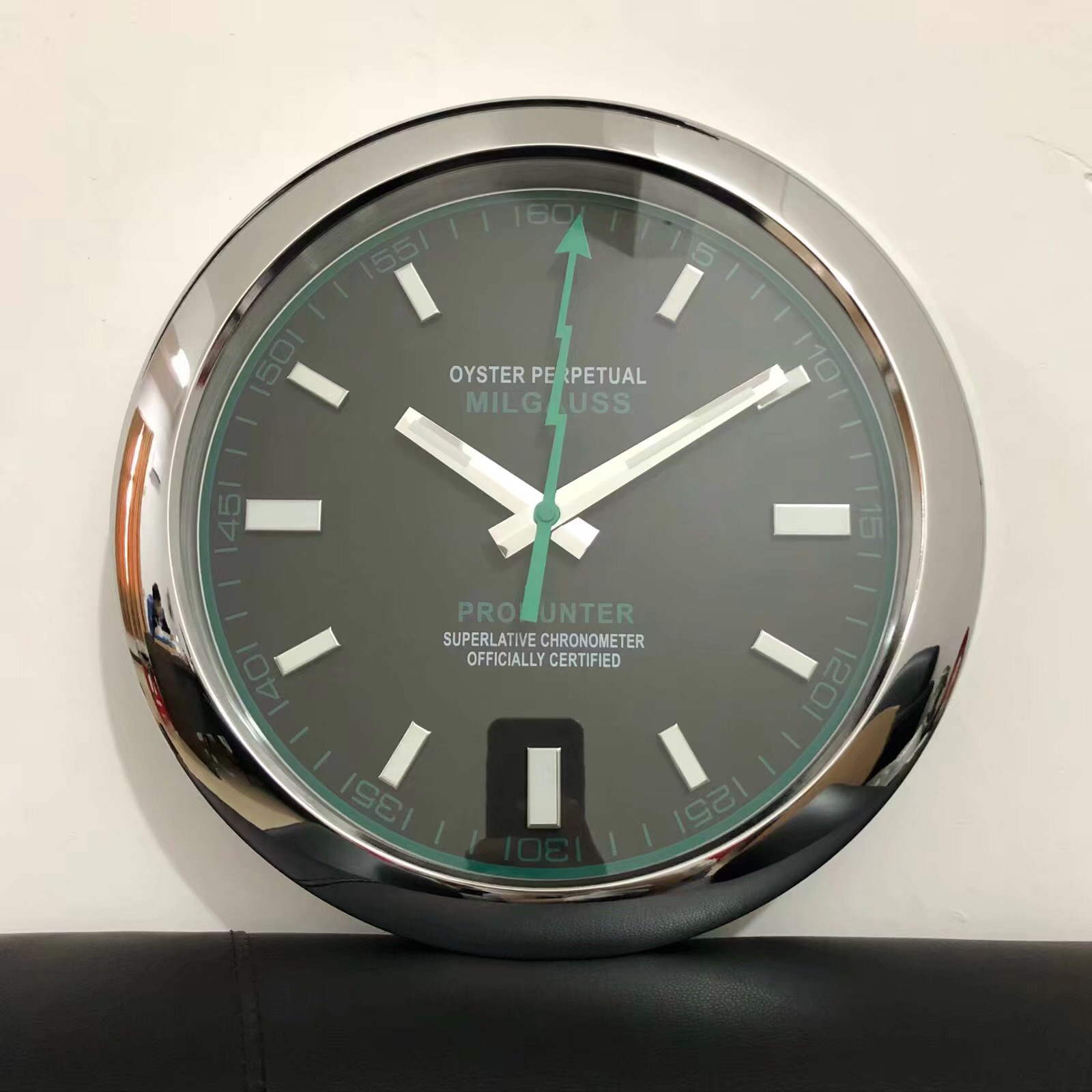 Office R Wall Clocks Silver-Green with Luminous